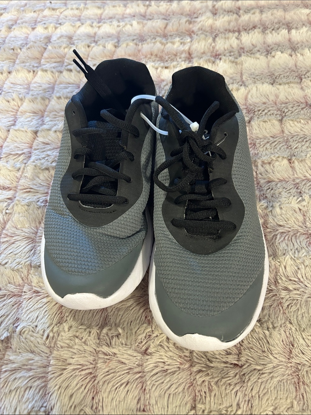 Athletic Works Gray and Black Women's Sneakers size 8 new